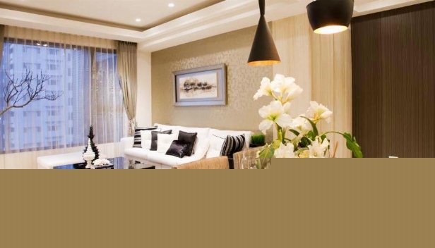 132㎡/三室兩廳一衛(wèi)/現(xiàn)代